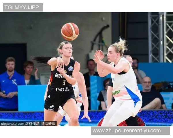 德国女足与丹麦女足比赛因故延期球迷期待新赛程安排 德国女足与丹麦女足比赛因故延期球迷期待新赛程安排